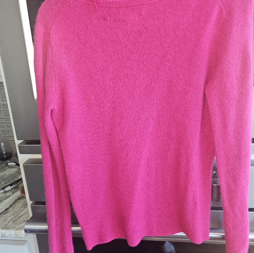 Adrienne Vittadini Pink Sweater - Picture 7 of 7